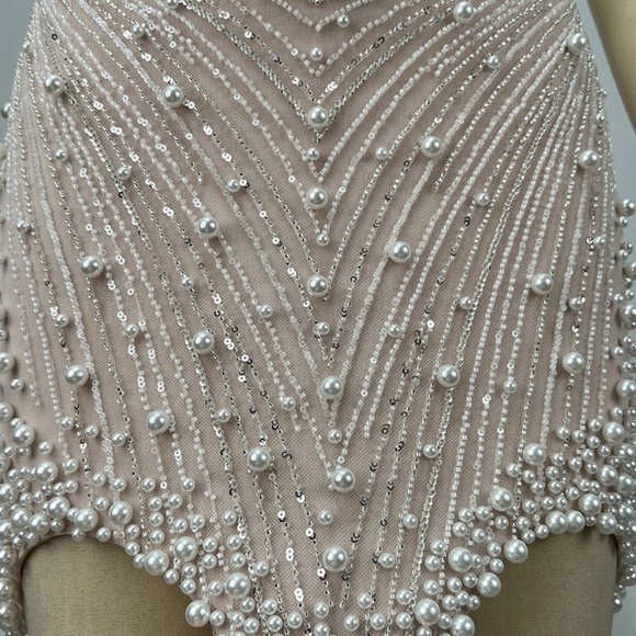 Elegant Pearl-Embellished Mini Dress - Picture 3 of 6